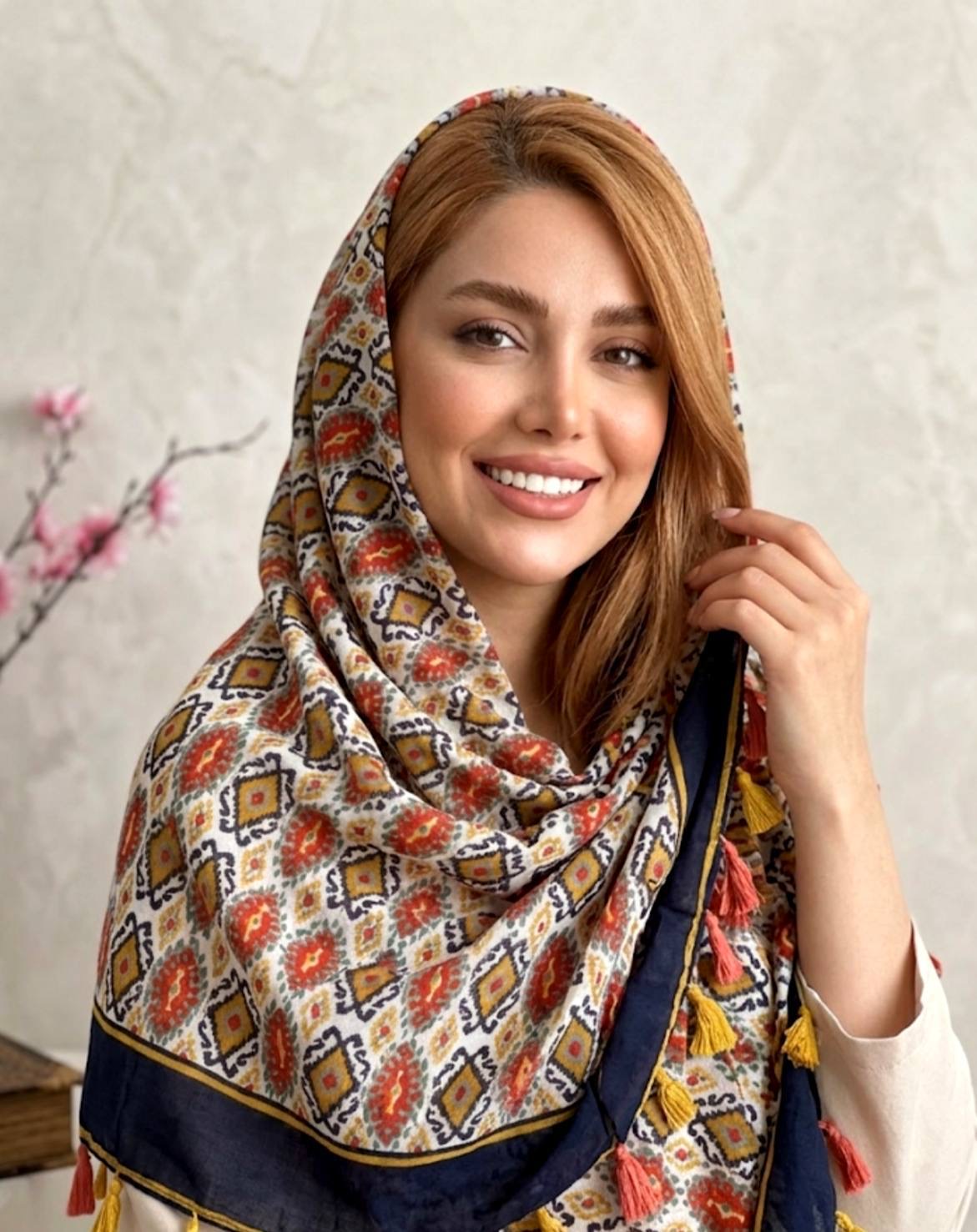 شال نخی تی آر اف trf گلدار کالکشن بهاره
