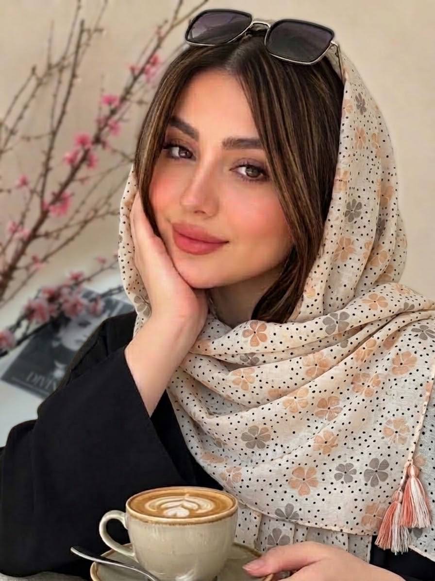 شال نخی گلدار منگوله دار